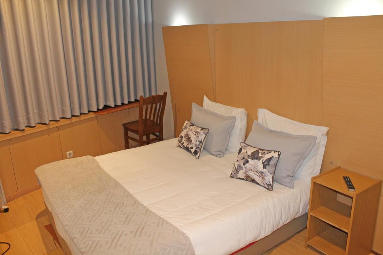 Residencial Paranhos Bed and breakfast Oporto